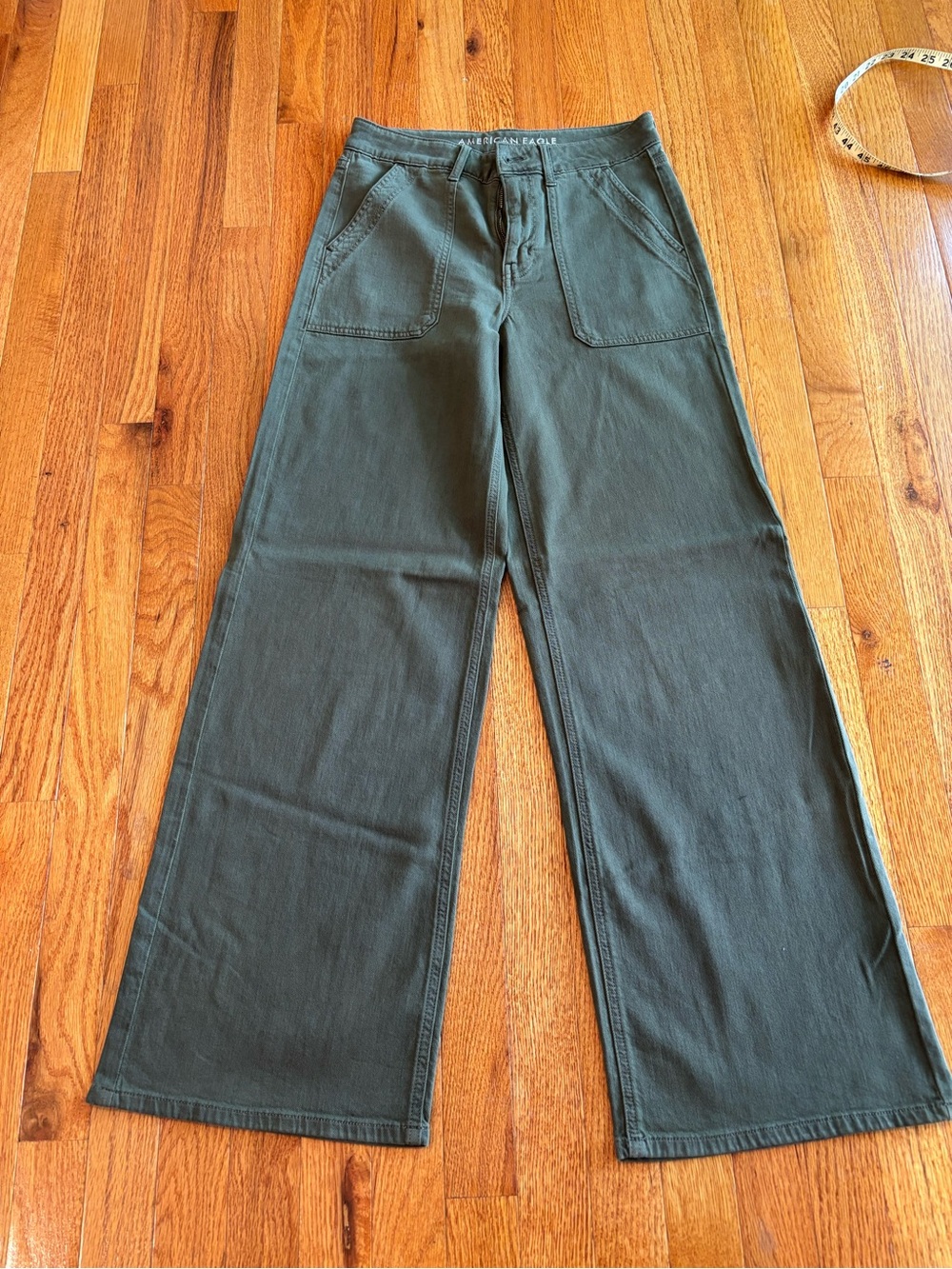 American Eagle Outfitters women’s Olive Green Wide-Leg Pants